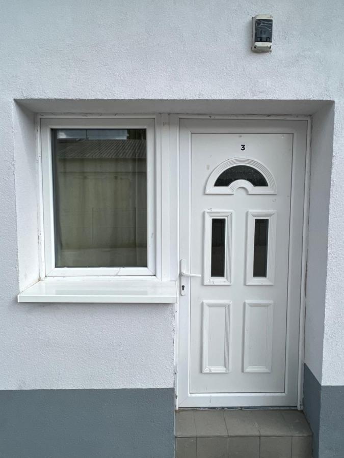 Jó minőségű lakások kiváló közlekedés mellett Apartamento Budapeste Exterior foto